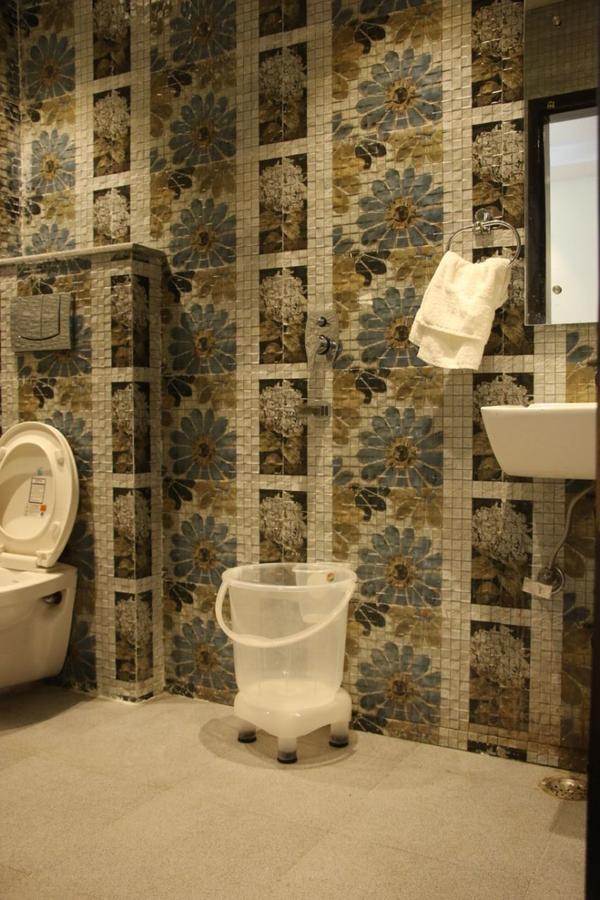 Hotel Snow White Inn Нью-Дели Экстерьер фото